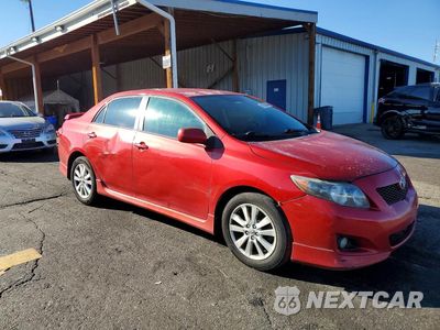 Czwarte zdjęcie samochodu z boku: 2010 TOYOTA COROLLA S VIN:1NXBU4EE3AZ174059 - miniatura