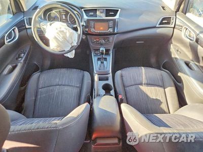 Zdjęcie 8 z 12 samochodu: 2018 NISSAN SENTRA SV VIN:3N1AB7APXJL640842 - miniatura