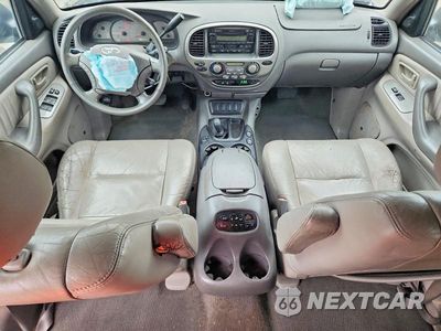 Zdjęcie 8 z 14 samochodu: 2004 TOYOTA SEQUOIA LIMITED VIN:5TDBT48A04S232606 - miniatura