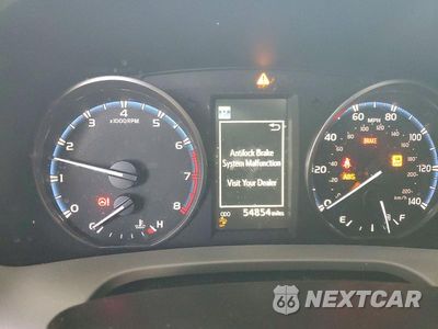 Zdjęcie 9 z 12 samochodu: 2017 TOYOTA RAV4 XLE VIN:2T3RFREV0HW653496 - miniatura