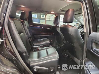 Zdjęcie 11 z 13 samochodu: 2016 TOYOTA HIGHLANDER HYBRID LIMITED VIN:5TDDCRFH9GS014576 - miniatura