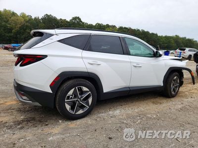 Trzecie zdjęcie samochodu z tyłu: 2025 HYUNDAI TUCSON SEL VIN:5NMJB3DE5SH541909 - miniatura