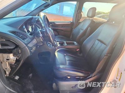 Zdjęcie 7 z 12 samochodu: 2019 DODGE GRAND CARAVAN GT VIN:2C4RDGEG0KR536420 - miniatura