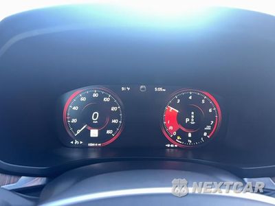 Zdjęcie 8 z 10 samochodu: 2022 VOLVO S60 B5 MOMENTUM VIN:7JRL12TZ1NG154474 - miniatura