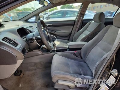 Zdjęcie 7 z 12 samochodu: 2011 HONDA CIVIC LX VIN:19XFA1F56BE032624 - miniatura
