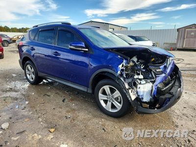Czwarte zdjęcie samochodu z boku: 2015 TOYOTA RAV4 XLE VIN:2T3WFREV9FW193688 - miniatura