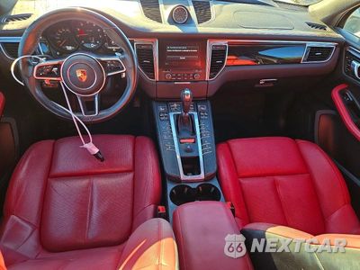 Zdjęcie 8 z 13 samochodu: 2018 PORSCHE MACAN VIN:WP1AA2A52JLB06097 - miniatura
