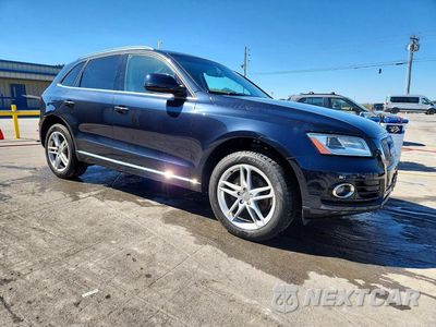 Czwarte zdjęcie samochodu z boku: 2017 AUDI Q5 PREMIUM VIN:WA1C2AFP5HA066108 - miniatura