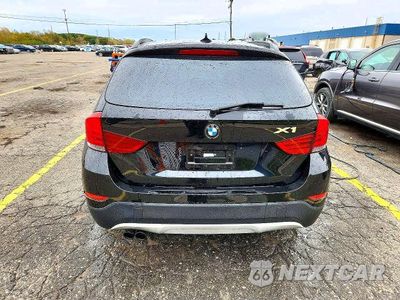 Zdjęcie 6 z 13 samochodu: 2013 BMW X1 XDRIVE28I VIN:WBAVL1C57DVR85588 - miniatura