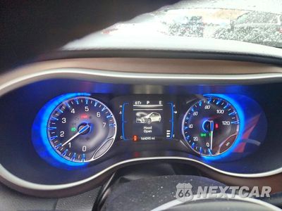 Zdjęcie 9 z 13 samochodu: 2018 CHRYSLER PACIFICA TOURING L VIN:2C4RC1BG1JR352834 - miniatura
