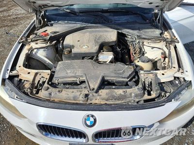 Zdjęcie 11 z 12 samochodu: 2013 BMW 328 I VIN:WBA3A5C54DF603256 - miniatura
