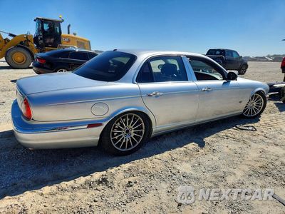 Trzecie zdjęcie samochodu z tyłu: 2007 JAGUAR XJ8 VIN:SAJWA71B17SH14626 - miniatura
