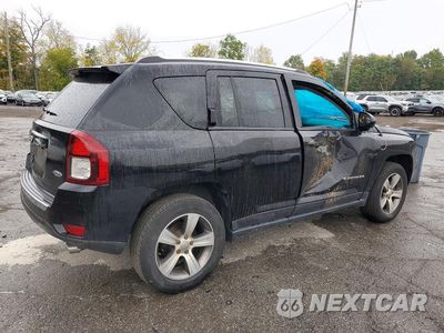 Trzecie zdjęcie samochodu z tyłu: 2017 JEEP COMPASS LATITUDE VIN:1C4NJDEB3HD126295 - miniatura