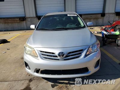 Piąte zdjęcie samochodu w środku: 2013 TOYOTA COROLLA LE VIN:5YFBU4EE5DP152196 - miniatura