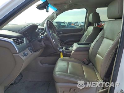 Zdjęcie 7 z 13 samochodu: 2019 CHEVROLET SUBURBAN C1500 LT VIN:1GNSCHKC4KR264172 - miniatura