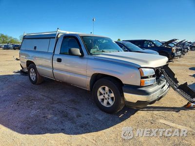 Czwarte zdjęcie samochodu z boku: 2006 CHEVROLET SILVERADO C1500 VIN:3GCEC14X76G265464 - miniatura