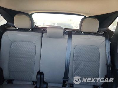 Zdjęcie 10 z 13 samochodu: 2022 FORD ESCAPE SE VIN:1FMCU9G69NUA83777 - miniatura