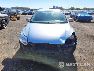 Piąte zdjęcie samochodu w środku: 2014 FORD FOCUS SE VIN:1FADP3F25EL261062 - miniatura