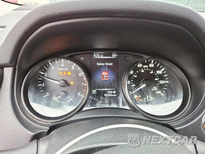Zdjęcie 9 z 13 samochodu: 2018 NISSAN ROGUE SPORT SL VIN:JN1BJ1CR3JW290953 - miniatura