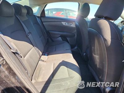 Zdjęcie 10 z 12 samochodu: 2021 KIA FORTE FE VIN:3KPF24AD9ME265588 - miniatura