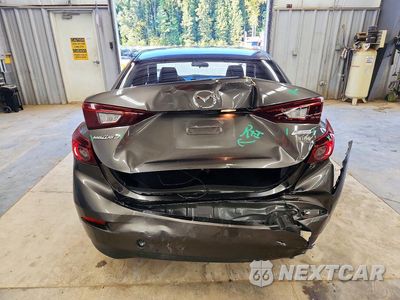 Zdjęcie 6 z 12 samochodu: 2014 MAZDA 3 SPORT VIN:JM1BM1U77E1120275 - miniatura