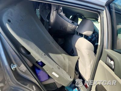 Zdjęcie 11 z 13 samochodu: 2018 KIA SPORTAGE LX VIN:KNDPMCAC2J7403516 - miniatura