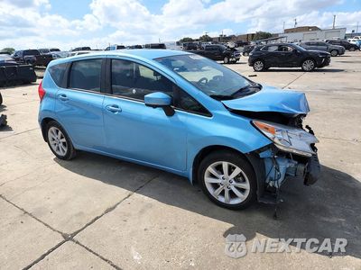 Czwarte zdjęcie samochodu z boku: 2015 NISSAN VERSA NOTE S VIN:3N1CE2CPXFL390848 - miniatura