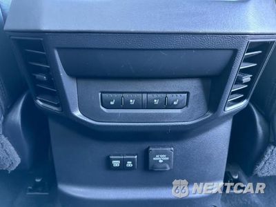 Zdjęcie 12 z 13 samochodu: 2023 TOYOTA TUNDRA PLATINUM VIN:5TFNA5DB0PX064486 - miniatura