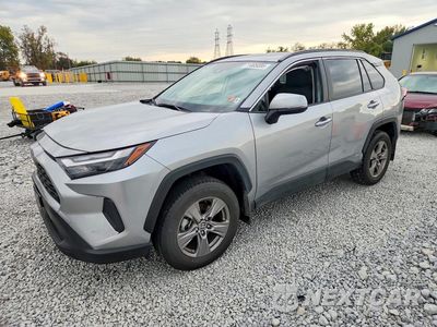 2025 TOYOTA RAV4 HYBRID XLE JTMRWRFV5SJ080096 - główne zdjęcie licytacji z USA - miniatura