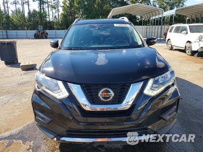 Piąte zdjęcie samochodu w środku: 2019 NISSAN ROGUE SV VIN:KNMAT2MT5KP507823 - miniatura