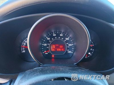 Zdjęcie 9 z 13 samochodu: 2016 KIA SOUL + VIN:KNDJP3A54G7397547 - miniatura