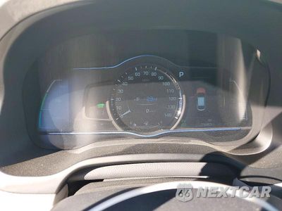 Zdjęcie 9 z 12 samochodu: 2017 HYUNDAI IONIQ LIMITED VIN:KMHC05LC7HU026949 - miniatura