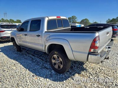 Drugie zdjęcie samochodu z przodu: 2013 TOYOTA TACOMA V6 VIN:3TMLU4EN4DM123641 - miniatura