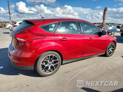 Trzecie zdjęcie samochodu z tyłu: 2017 FORD FOCUS SEL VIN:1FADP3M27HL341387 - miniatura