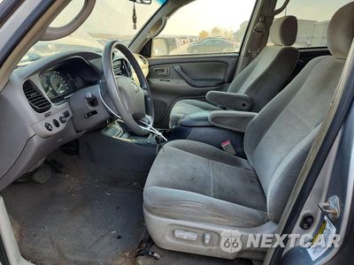 Zdjęcie 7 z 12 samochodu: 2005 TOYOTA SEQUOIA SR5 VIN:5TDBT44A25S236728 - miniatura