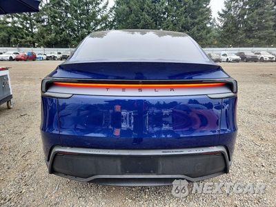 Zdjęcie 6 z 13 samochodu: 2026 TESLA MODEL Y VIN:7SAYGDEDXTF581596 - miniatura