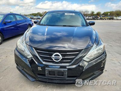 Piąte zdjęcie samochodu w środku: 2018 NISSAN ALTIMA 2.5 SR VIN:1N4AL3AP6JC266976 - miniatura