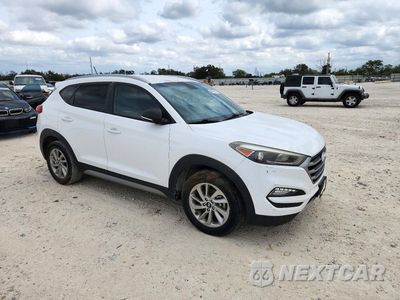 Czwarte zdjęcie samochodu z boku: 2017 HYUNDAI TUCSON ECO VIN:KM8J33A25HU354853 - miniatura