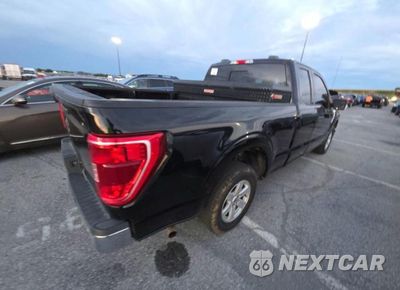 Czwarte zdjęcie samochodu z boku: 2021 FORD F150 SUPER CAB VIN:1FTEX1CB7MKD05137 - miniatura