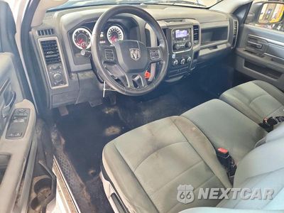 Zdjęcie 8 z 12 samochodu: 2015 RAM 1500 ST VIN:3C6JR7DG1FG540544 - miniatura