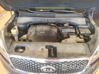 Zdjęcie 12 z 13 samochodu: 2018 KIA SORENTO VIN:5XYPGDA58JG396945 - miniatura