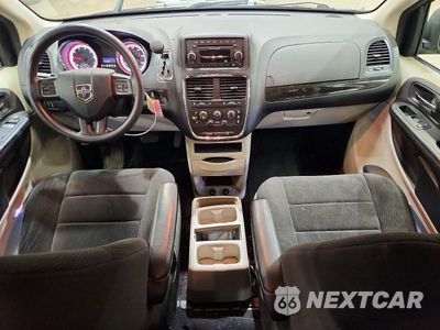 Zdjęcie 8 z 13 samochodu: 2013 DODGE GRAND CARAVAN SE VIN:2C4RDGBG8DR517072 - miniatura