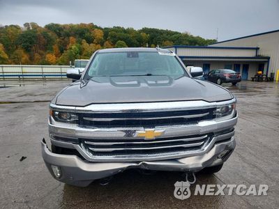 Piąte zdjęcie samochodu w środku: 2017 CHEVROLET SILVERADO K1500 HIGH COUNTRY VIN:3GCUKTEC5HG236294 - miniatura