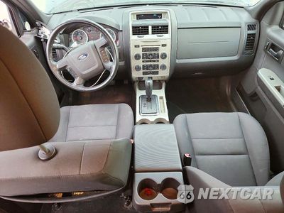 Zdjęcie 8 z 13 samochodu: 2011 FORD ESCAPE XLT VIN:1FMCU0DGXBKA37746 - miniatura