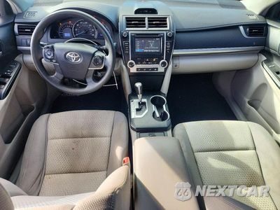 Zdjęcie 8 z 12 samochodu: 2014 TOYOTA CAMRY LE VIN:4T4BF1FK2ER414002 - miniatura