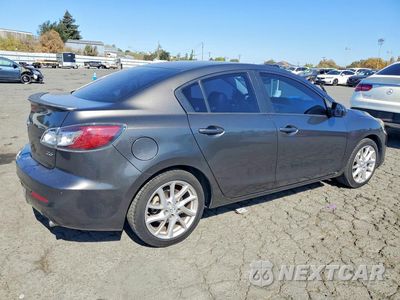 Trzecie zdjęcie samochodu z tyłu: 2012 MAZDA 3 S VIN:JM1BL1V57C1505994 - miniatura
