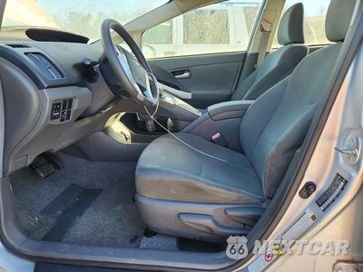 Zdjęcie 7 z 12 samochodu: 2010 TOYOTA PRIUS III VIN:JTDKN3DU8A5012524 - miniatura
