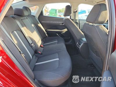 Zdjęcie 10 z 12 samochodu: 2025 HYUNDAI SONATA HYBRID SEL VIN:KMHL34JJ6SA104410 - miniatura
