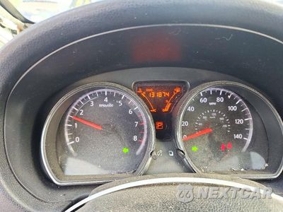 Zdjęcie 9 z 12 samochodu: 2014 NISSAN VERSA NOTE SV VIN:3N1CE2CP5EL382526 - miniatura
