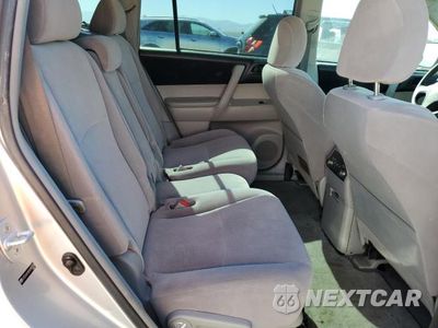 Zdjęcie 11 z 13 samochodu: 2009 TOYOTA HIGHLANDER BASE VIN:JTEDS41A892092174 - miniatura